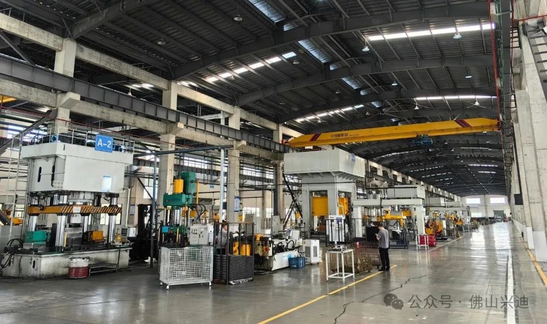佛山市興迪機械制造有限公司和安徽思明合作建設的底盤件內(nèi)高壓成形工藝產(chǎn)線
